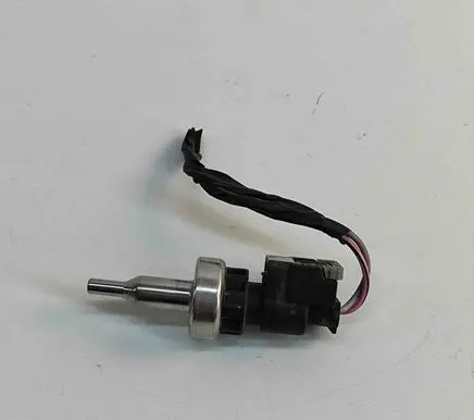 Hyundai IONIQ 6 Oil temperature sensor 22120038