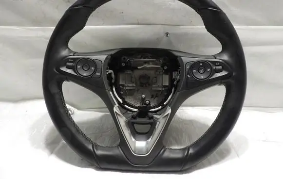 Opel Corsa F Steering wheel 39196701