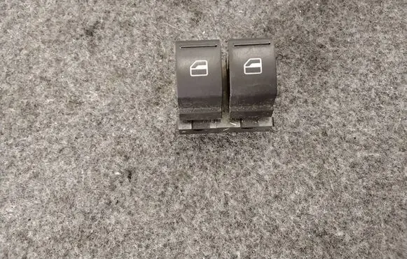 Volkswagen Touareg I Electric window control switch 1J3959857B
