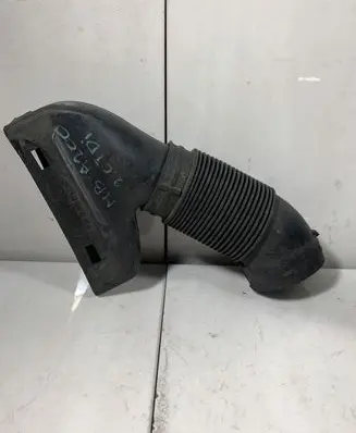 Mercedes-Benz A W168 Air intake duct part A6400900582