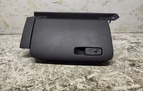 Audi A1 Glove box 8X1857035B