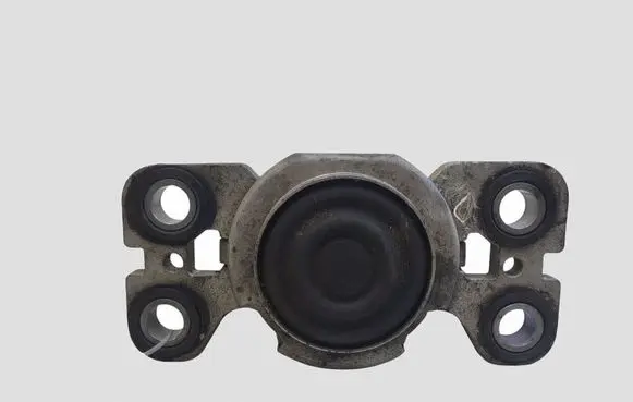 Volvo V60 Engine mount bracket 3131687502