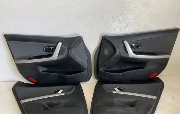 KIA Ceed Front door card panel trim 