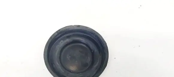 Opel Astra F Headlight/headlamp dust cover P3242