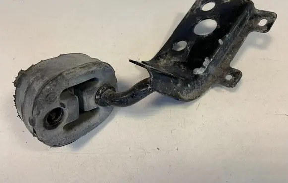 Muffler mount bracket/holder