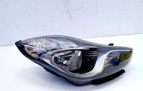 Hyundai ix20 Headlight/headlamp 921021KXXX