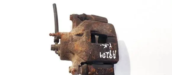 Toyota Corolla Verso E121 Front brake caliper