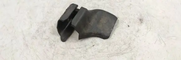 Nissan Primera Front passenger seat rail trim 87559av0001