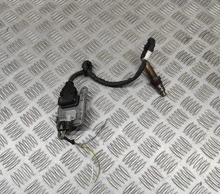 Peugeot 3008 II Lambda probe sensor 9675358480 5WK96745A