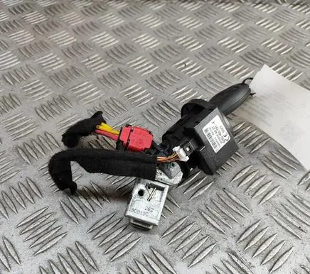 Opel Movano B Ignition lock 95507447