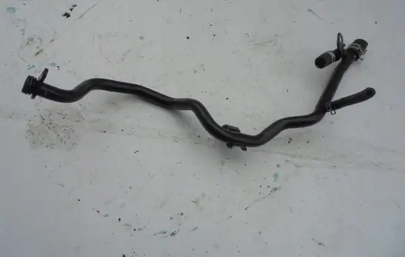 Honda Civic IX Engine coolant pipe/hose