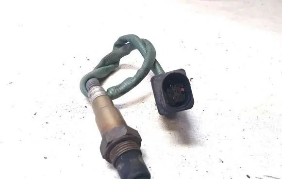 Mercedes-Benz C W204 Lambda probe sensor 0035427018