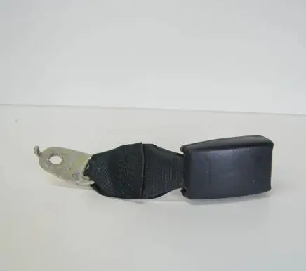Mazda 3 II Rear seatbelt buckle