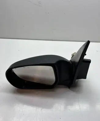 Mazda Tribute Front door electric wing mirror E11015321 025321