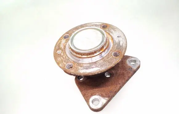 Opel Corsa F Rear wheel hub 9822539980