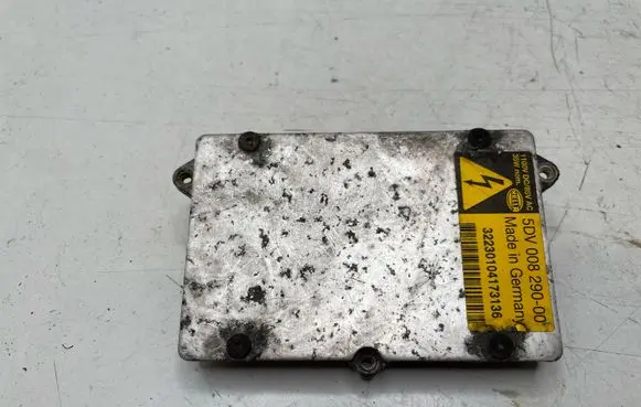 BMW 5 E60 E61 Headlight ballast module Xenon 5DV00829000 32230104173136