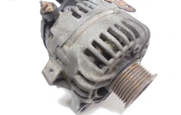 Toyota Avensis Verso Generator/alternator 27060-0H070