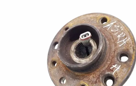 Opel Astra H Front wheel hub