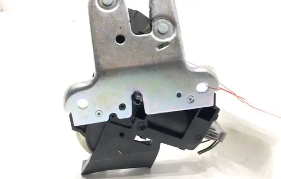 Audi A6 S6 C6 4F Tailgate exterior lock 4F5827505D