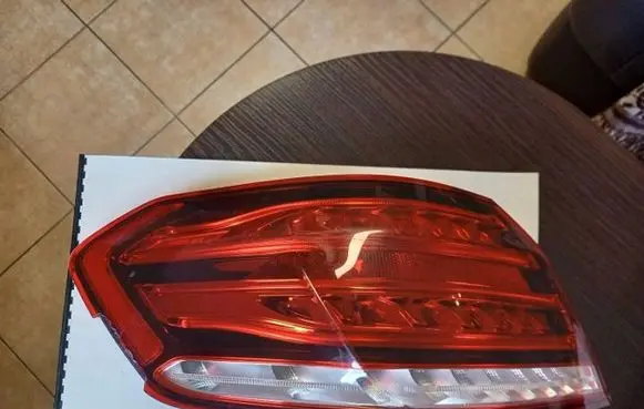 Mercedes-Benz E AMG W211 Rear/tail lights A2129060703 613901