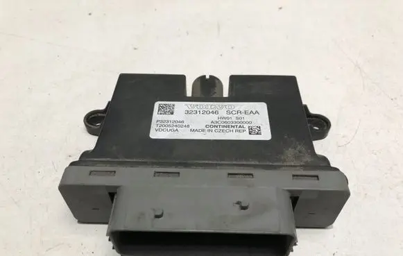 Volvo V60 AdBlue liquid reservoir 32312046