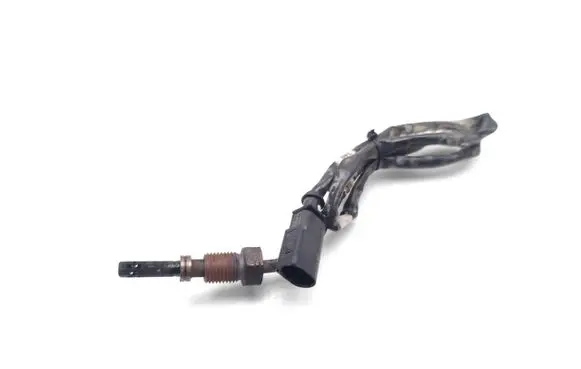 Skoda Kodiaq Exhaust gas temperature sensor 04L906088D