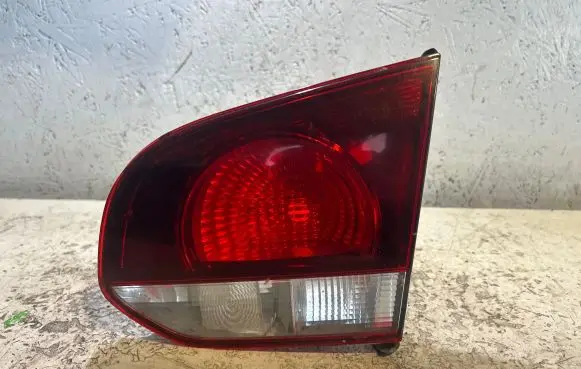 Volkswagen Golf VI Tailgate rear/tail lights 5K0945094K