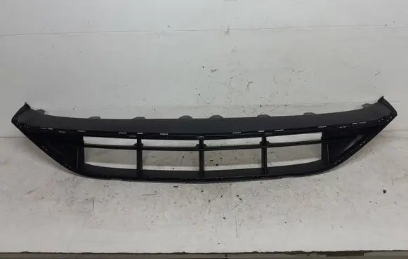 Mercedes-Benz CLA C118 X118 Front bumper lower grill A1778859805