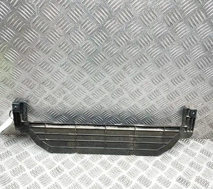 Mitsubishi L200 Intercooler air guide/duct channel 1360A125