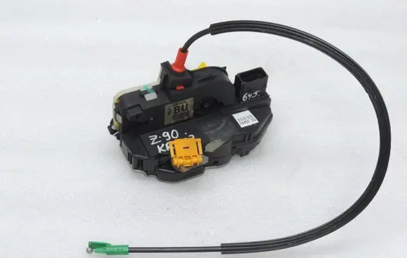 Opel Zafira C Rear door lock 13579555 133737