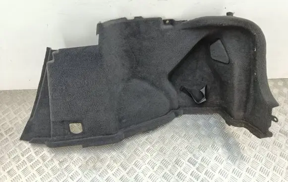 Toyota Avensis T270 Trunk/boot lower side trim panel 6471005020