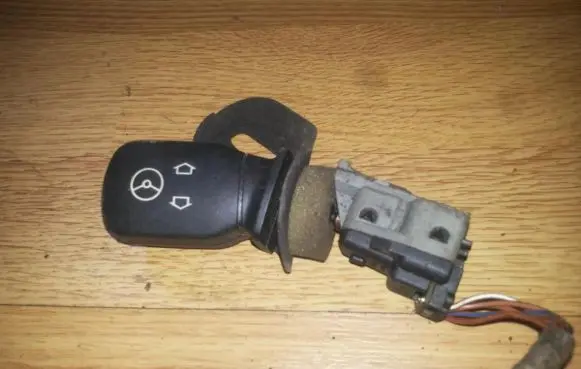 BMW 5 E39 Indicator stalk