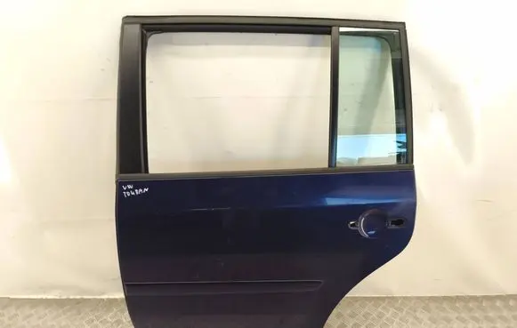 Volkswagen Touran I Rear door