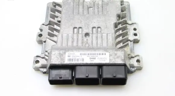 Ford Focus Engine control unit/module BV6112A650DGA