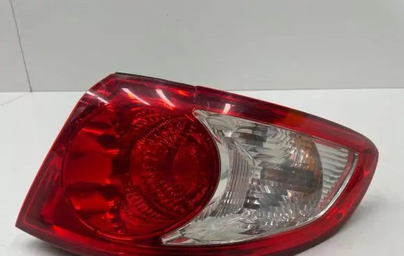 Hyundai Santa Fe Rear/tail lights 924022B000