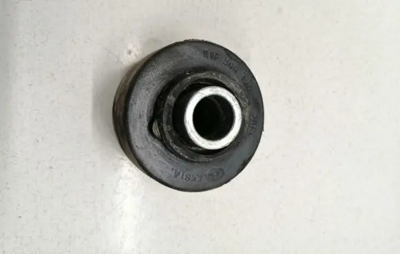 Land Rover Discovery 3 - LR3 Other body part KVF500161