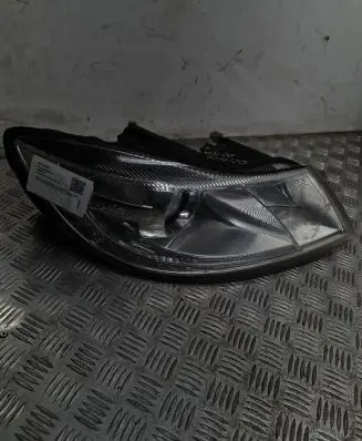 Skoda Octavia Mk2 (1Z) Headlight/headlamp 1Z2941016F