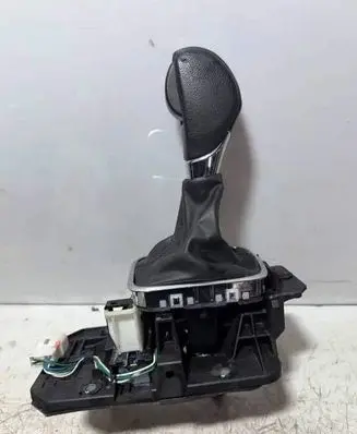 Subaru Outback (BS) Gear shifter/selector BH0529