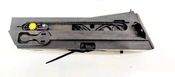 Ford Mondeo Mk III Cup holder 4S7113564A D1B1A