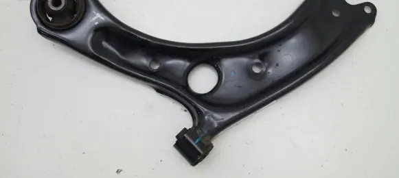 Hyundai Tucson TL Front lower control arm/wishbone