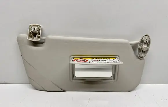 Sun visor