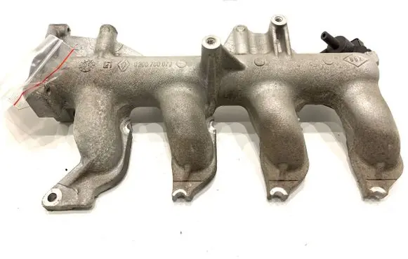 Renault Megane III Intake manifold 8200780072