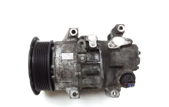 Toyota RAV 4 (XA30) Air conditioning (A/C) compressor (pump) 4472601252 5SE12C