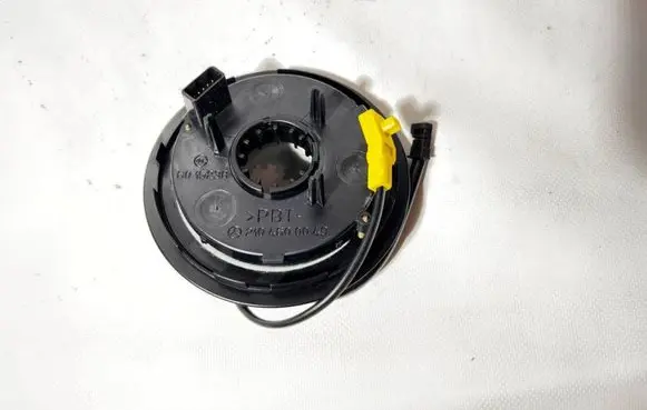 Mercedes-Benz CLS C219 Steering column adjust motor A2104600049