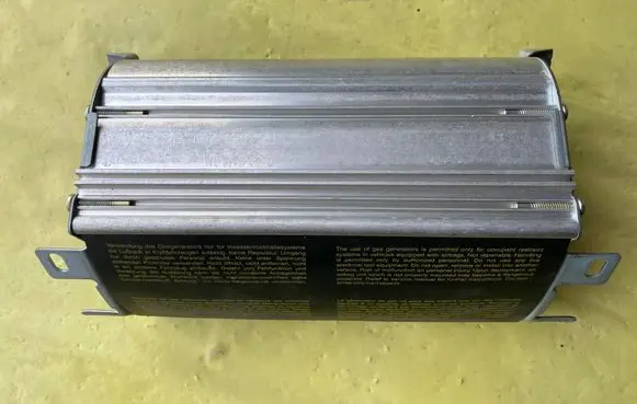 Mercedes-Benz C W203 Passenger airbag A2038602905 2038602905