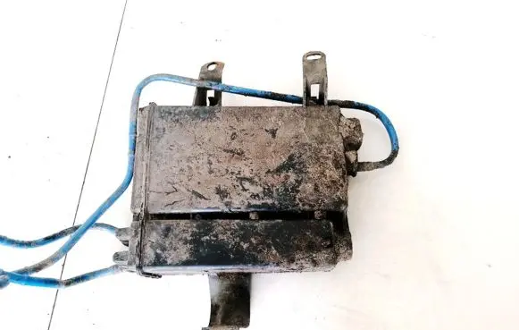 Active carbon filter fuel vapour canister