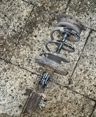 Renault Megane III Front shock absorber/damper