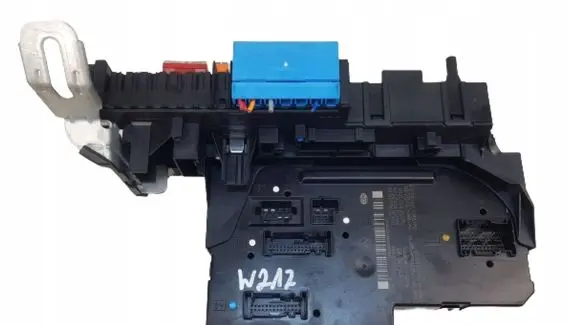 Mercedes-Benz E W212 Fuse box set 5DK00962088