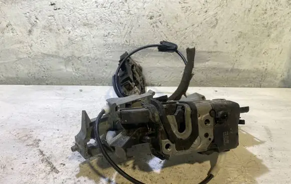 Citroen C5 Front door lock PSA574390 3289A0036J7 A01773