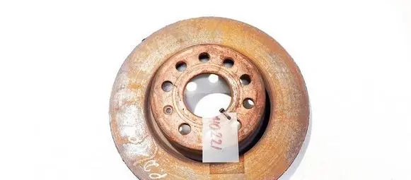 Volkswagen Golf V Front brake disc ventiliuojamas